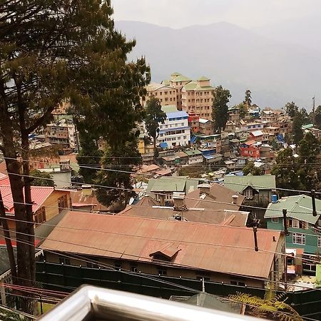 דרג'ילינג Kanchenjunga Homestay מראה חיצוני תמונה
